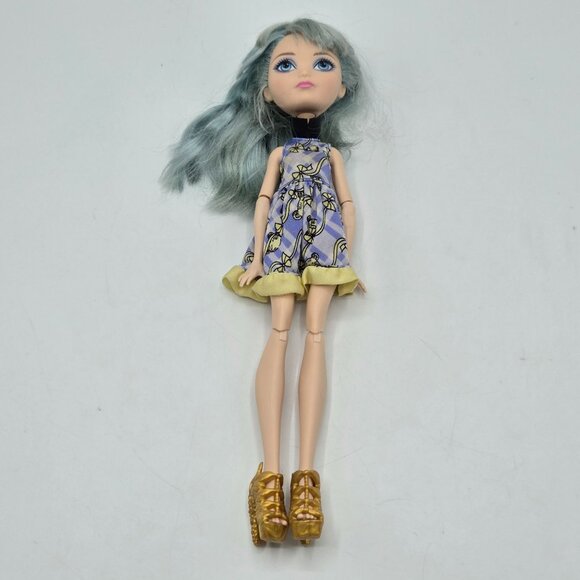 Ever After Birthday Ball Blondie Lockes Doll 2012 Mattel - Picture 2 of 5